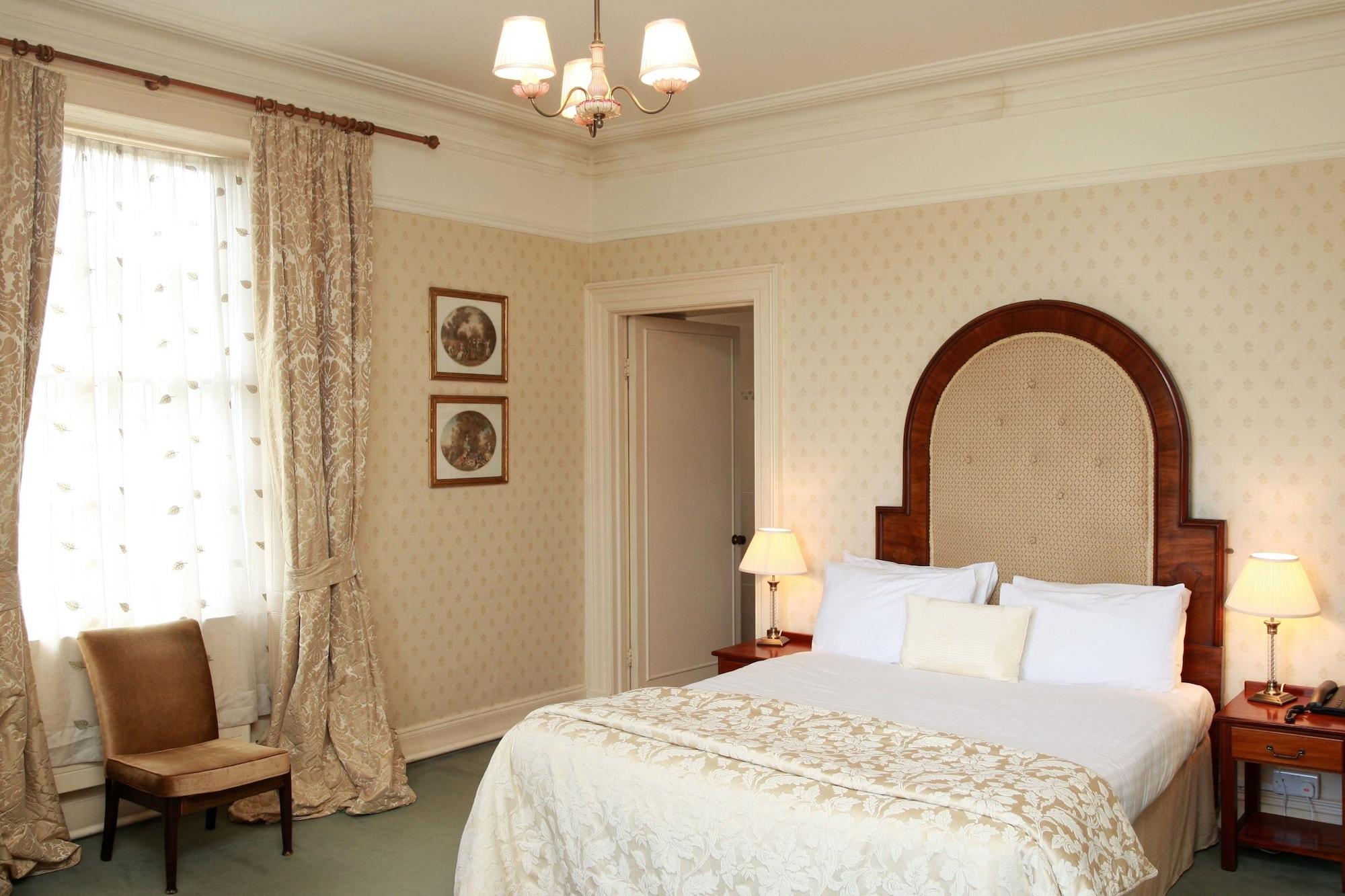 Londonderry Arms Hotel Carnlough Εξωτερικό φωτογραφία