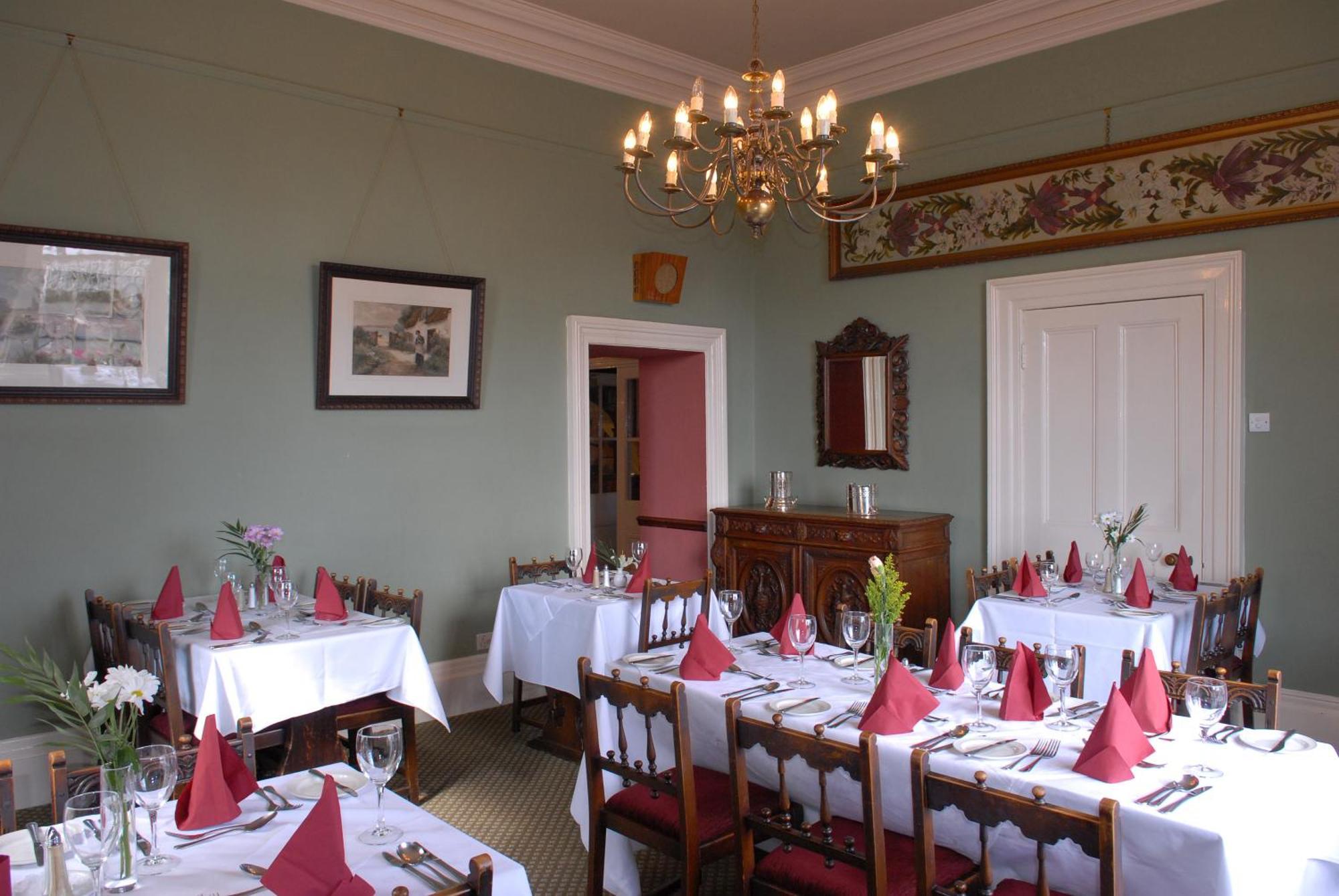 Londonderry Arms Hotel Carnlough Εξωτερικό φωτογραφία