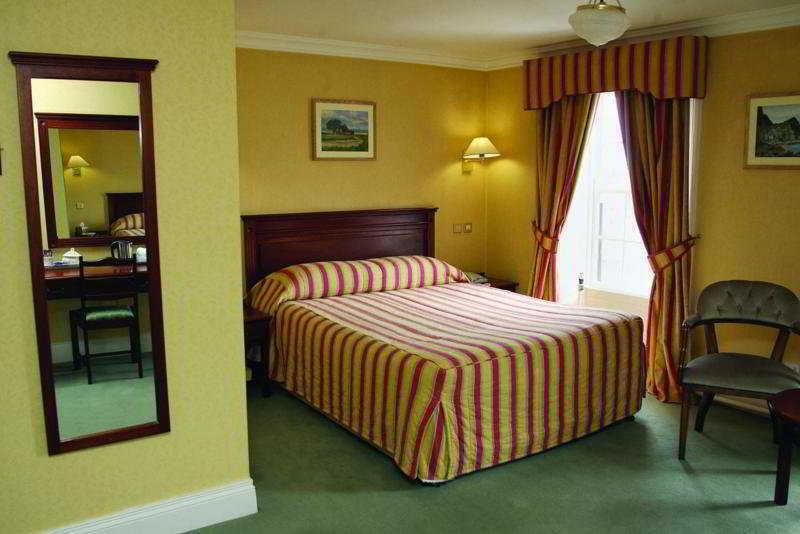 Londonderry Arms Hotel Carnlough Εξωτερικό φωτογραφία