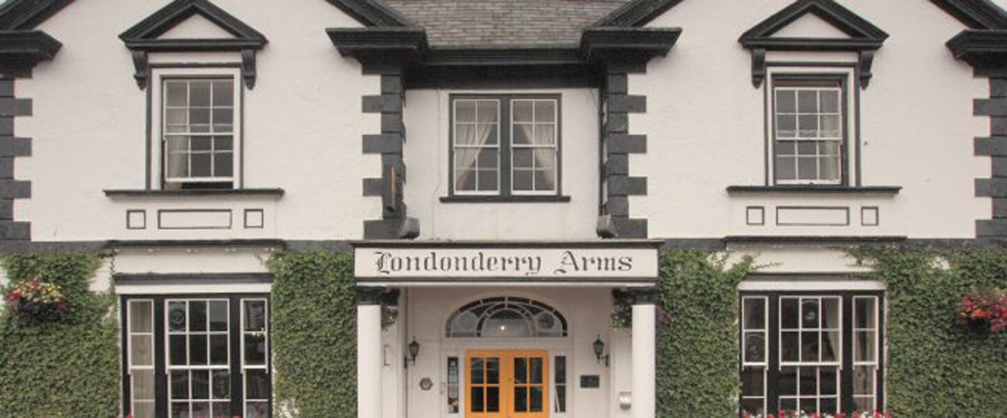 Londonderry Arms Hotel Carnlough Εξωτερικό φωτογραφία