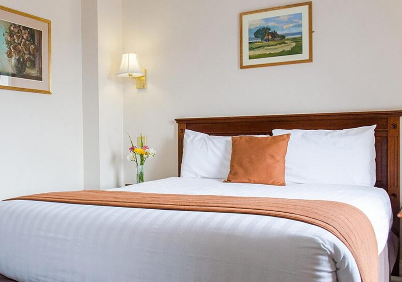 Londonderry Arms Hotel Carnlough Εξωτερικό φωτογραφία
