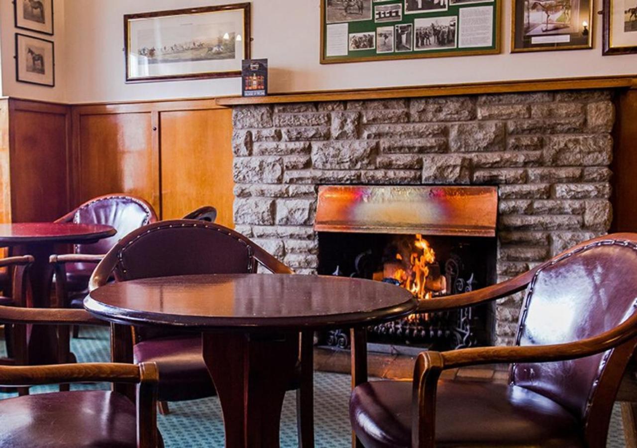 Londonderry Arms Hotel Carnlough Εξωτερικό φωτογραφία